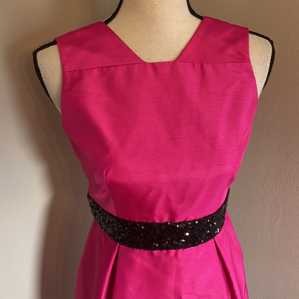 Love, CARMEN pink dress with sequins perfect - Picture 3 of 9